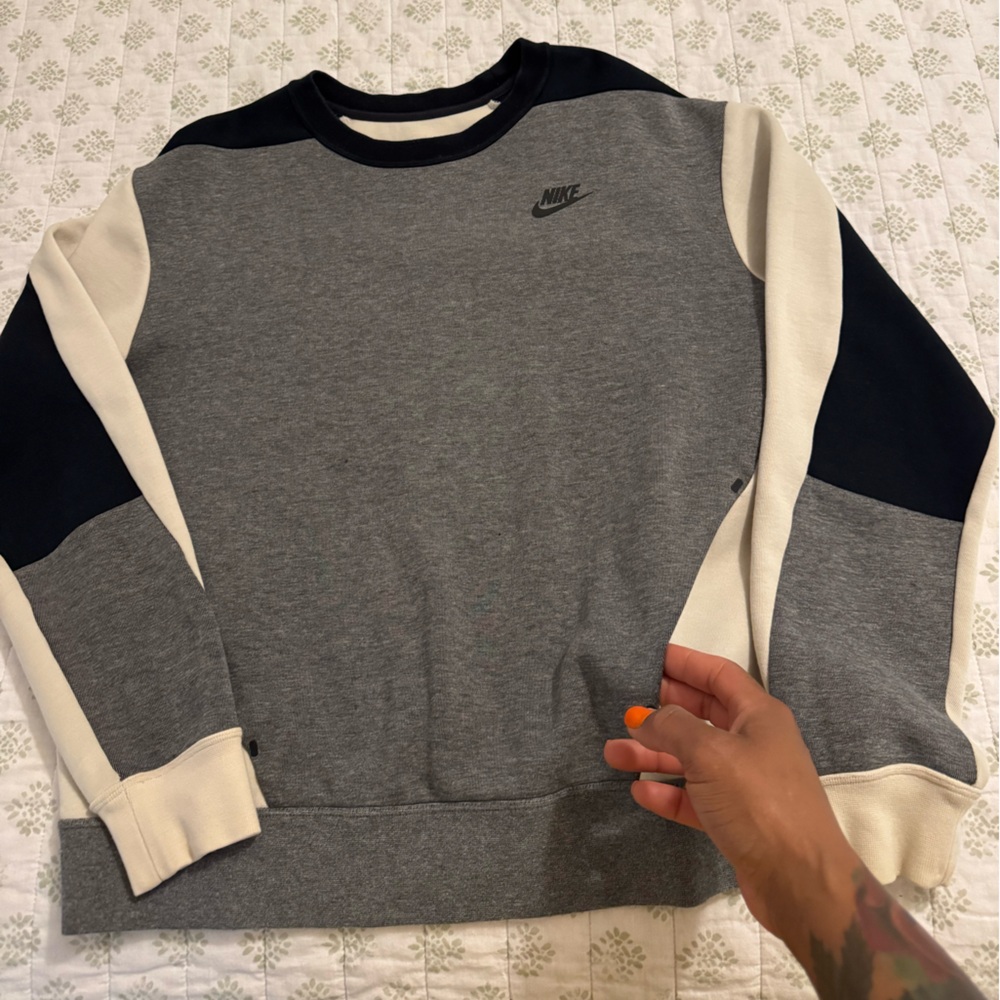 Nike Gray and Cream Crewneck Sweater
